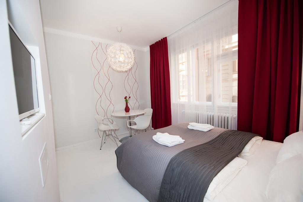 Honeymoon Ruterra Studio Praga Quarto foto